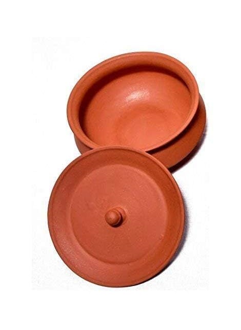 Bhanvi 750ml Unpolished Clay Curd Pot Handi Dahi Handi Serving Bowl MudMittiTerrocotta Handi Handmade Yogurt Handi with Lid Earthen Handi 750 ml Small Handi for Kitchen with Lid