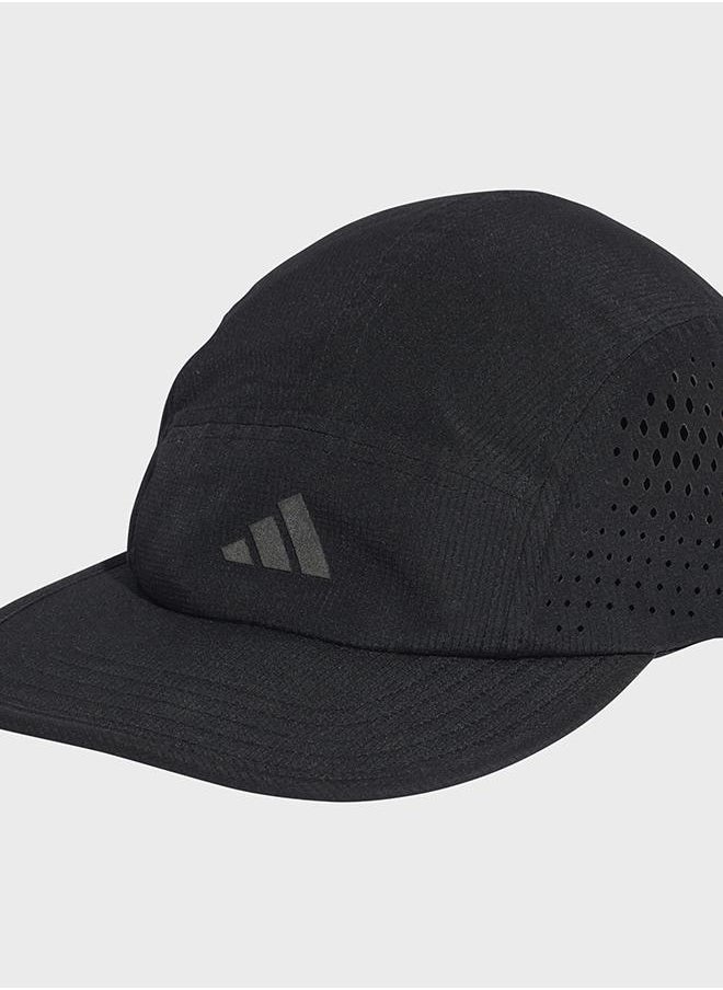 Running x 4D HEAT.RDY Cap