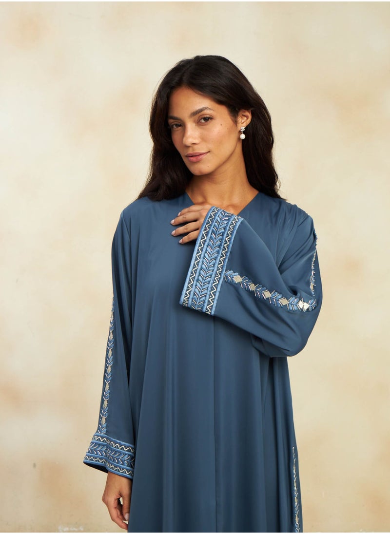 SILVER SERENITY ABAYA