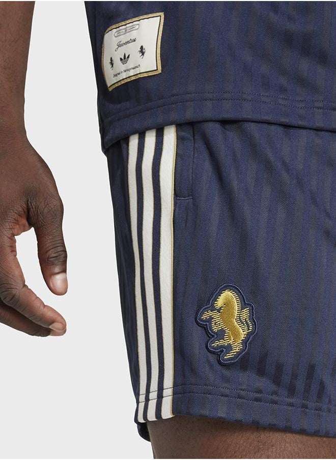 Juventus Terrace Icons Shorts