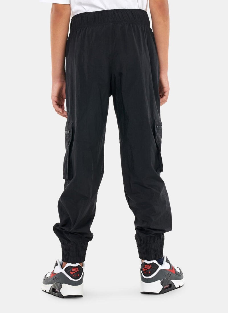 Kids' Sportswear Woven Cargo Pants (Older Kids)
