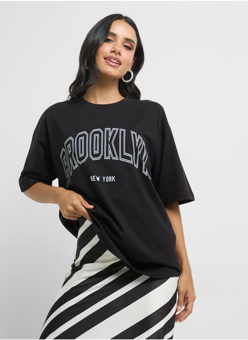 Oversize Varsity Graphic T-Shirt
