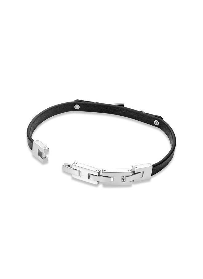 Strike Black Leather Bracelet Lightning Motif for Bold, Unapologetic Style