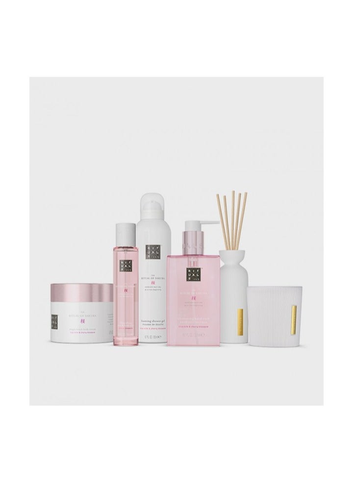 The Ritual of Sakura XL Gift Set 2025