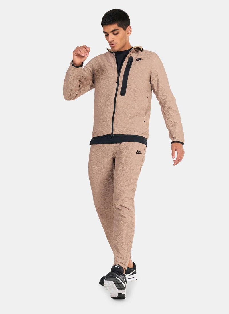 Men's Sportswear Tech Essentials Woven Joggers