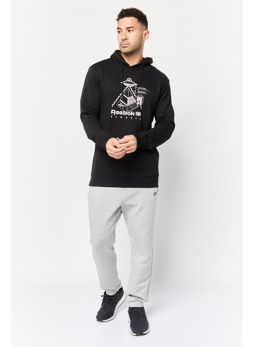 Men Sportswear Fit Long Sleeve Outdoor Sweatshirt, Black