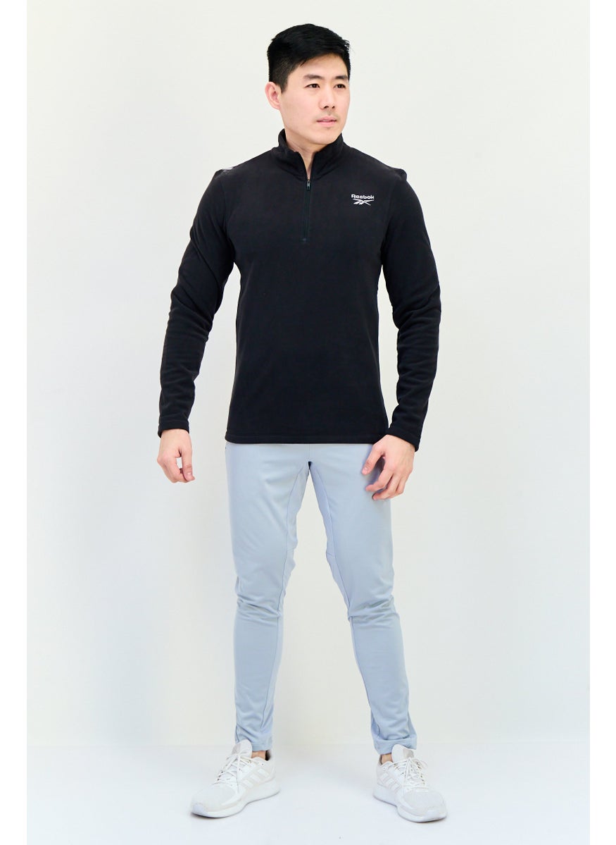 Men Sportswear Fit Long Sleeve Outdoor Sweatshirt, Black