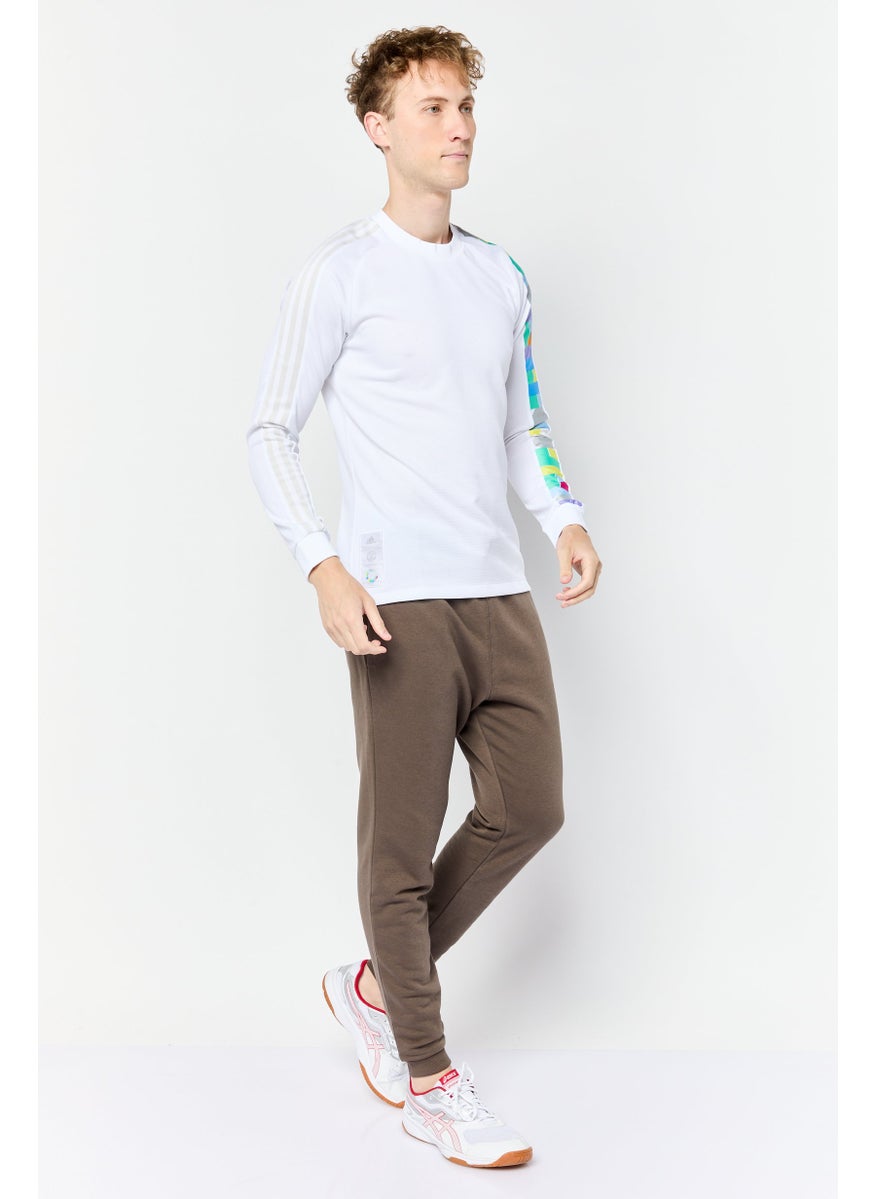 Men Sportswear Fit Long Sleeves  Training Sweatshirts, White