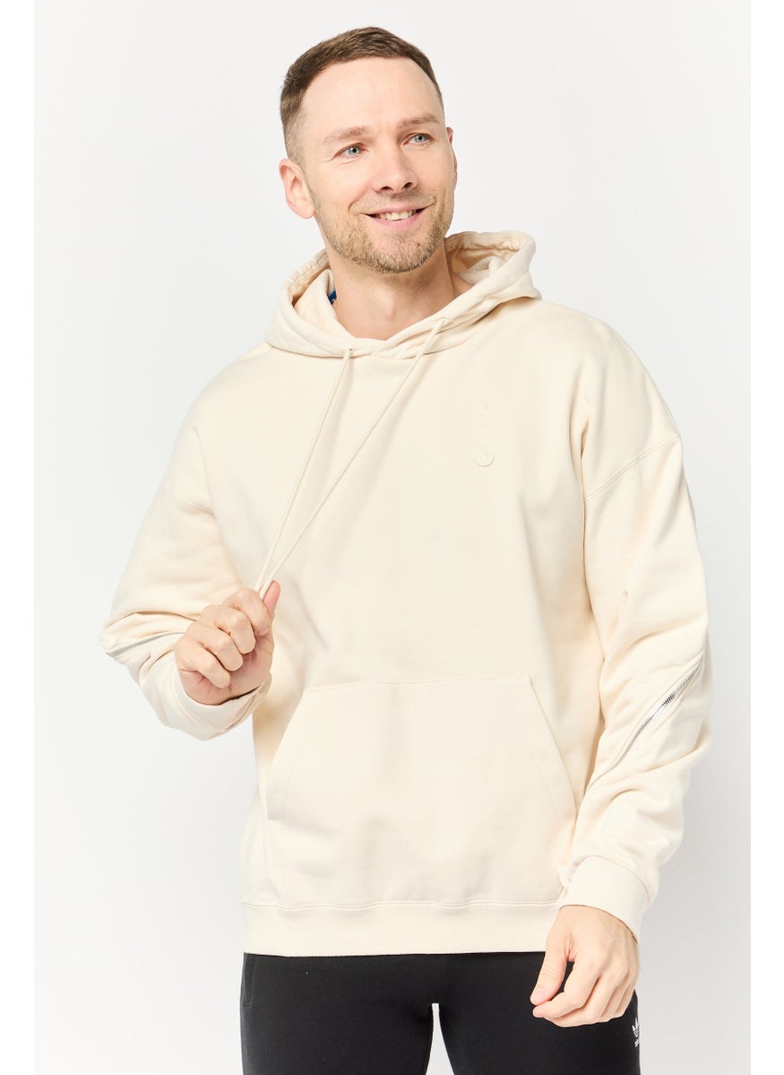 Men Sportswear Fit Long Sleeves Outdoor Hoodie, Cream