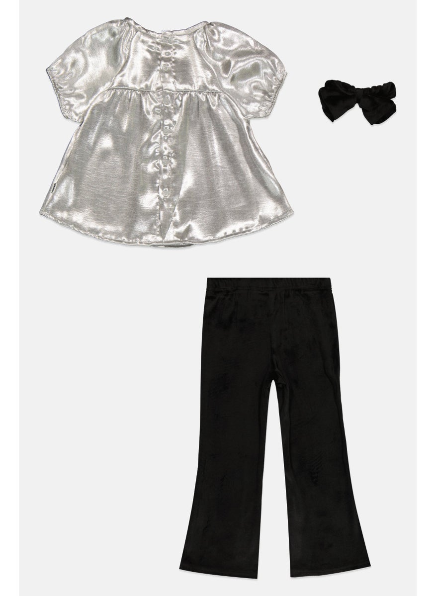 Toddlers Girl 3 Piece Top And Bottom Set, Silver/Black