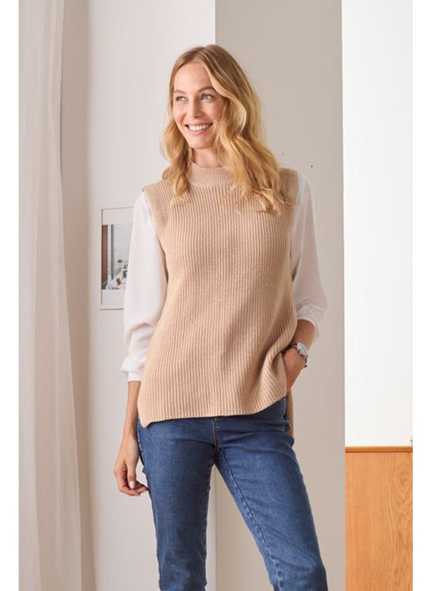 Women Mock Neck Sleeveless Knitted Vest, Tan