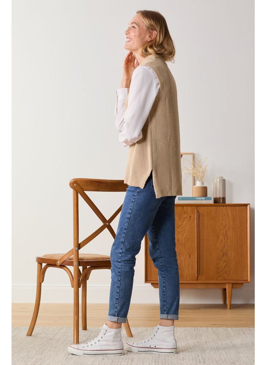 Women Mock Neck Sleeveless Knitted Vest, Tan