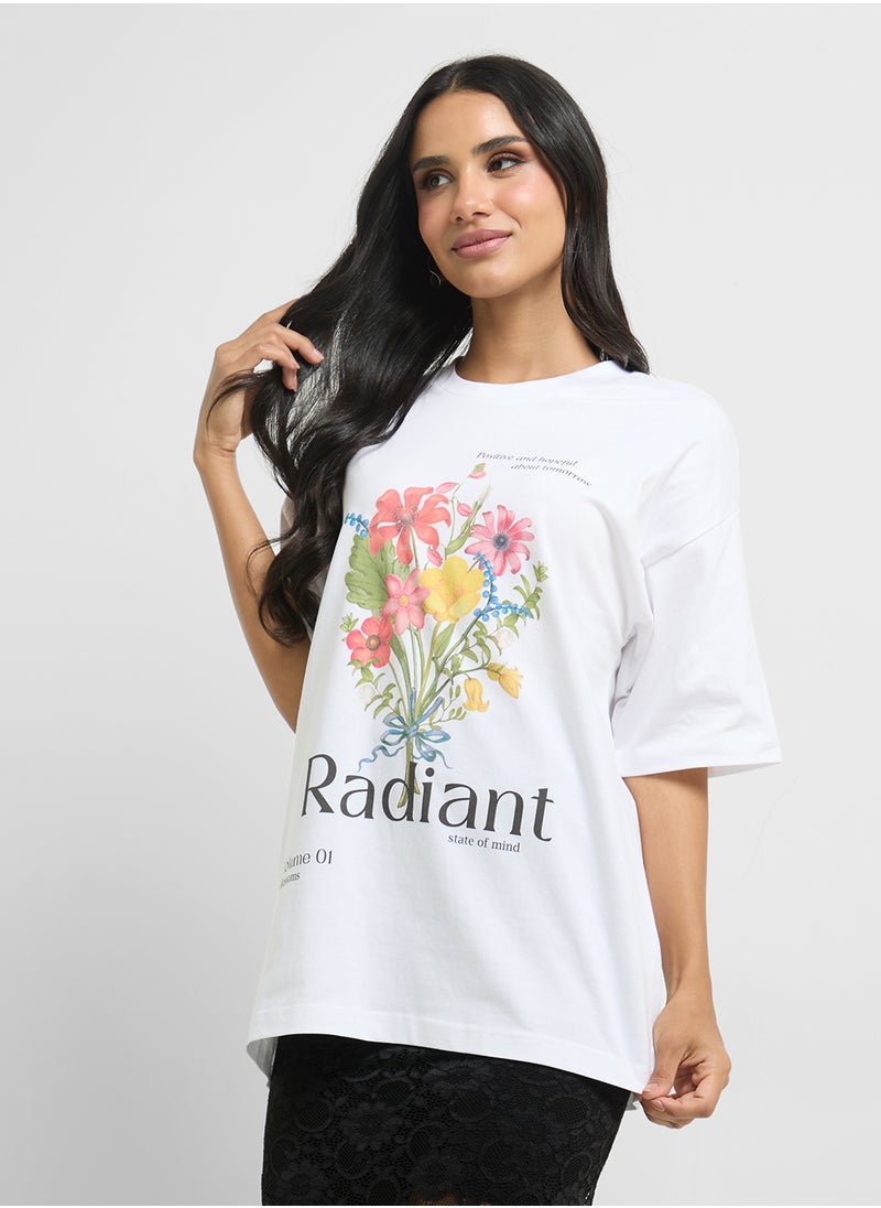 Oversize Floral Graphic T-Shirt