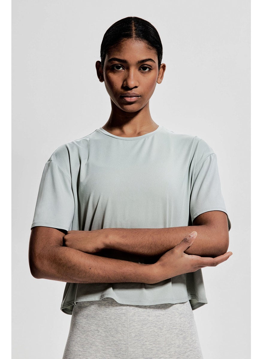 Boxy-Style Sports Top In Drymove™