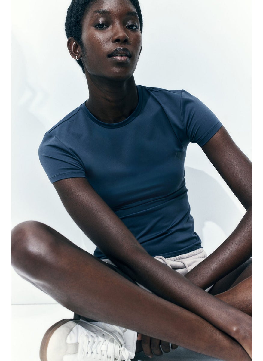 Fitted Microfibre T-Shirt