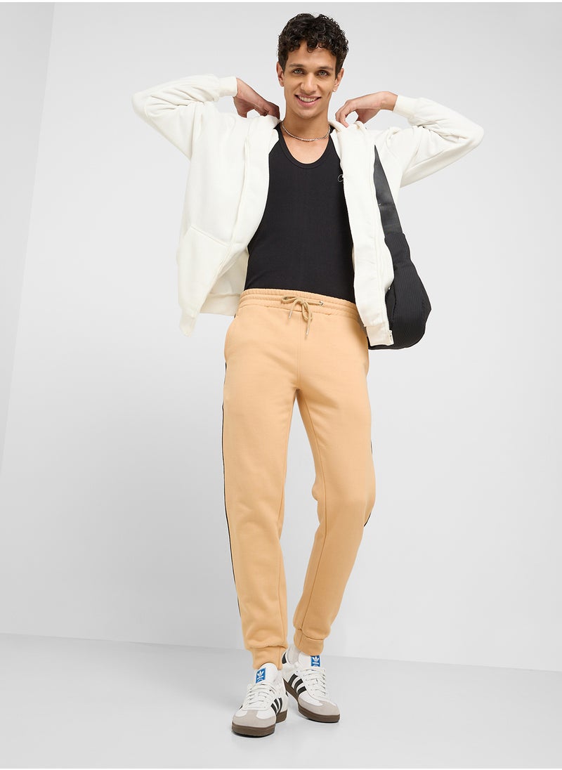 Essential Fleece Cuffed Joggers