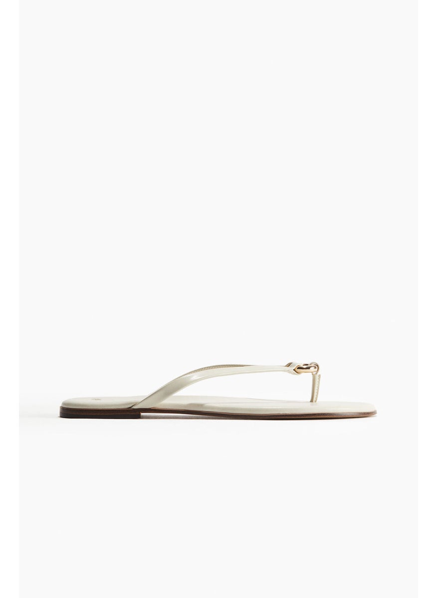 Ring-Detail Flip-Flops