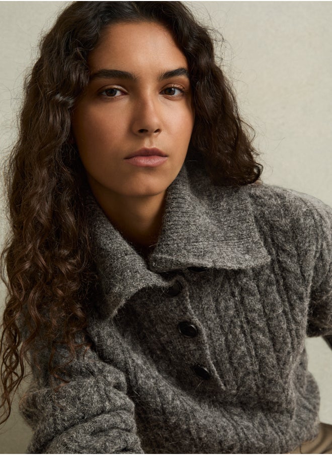 Crop Cable Jumper