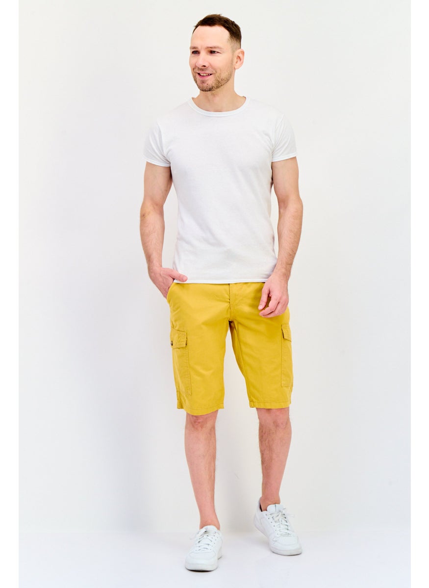 Men Solid Cargo Shorts, Mustard