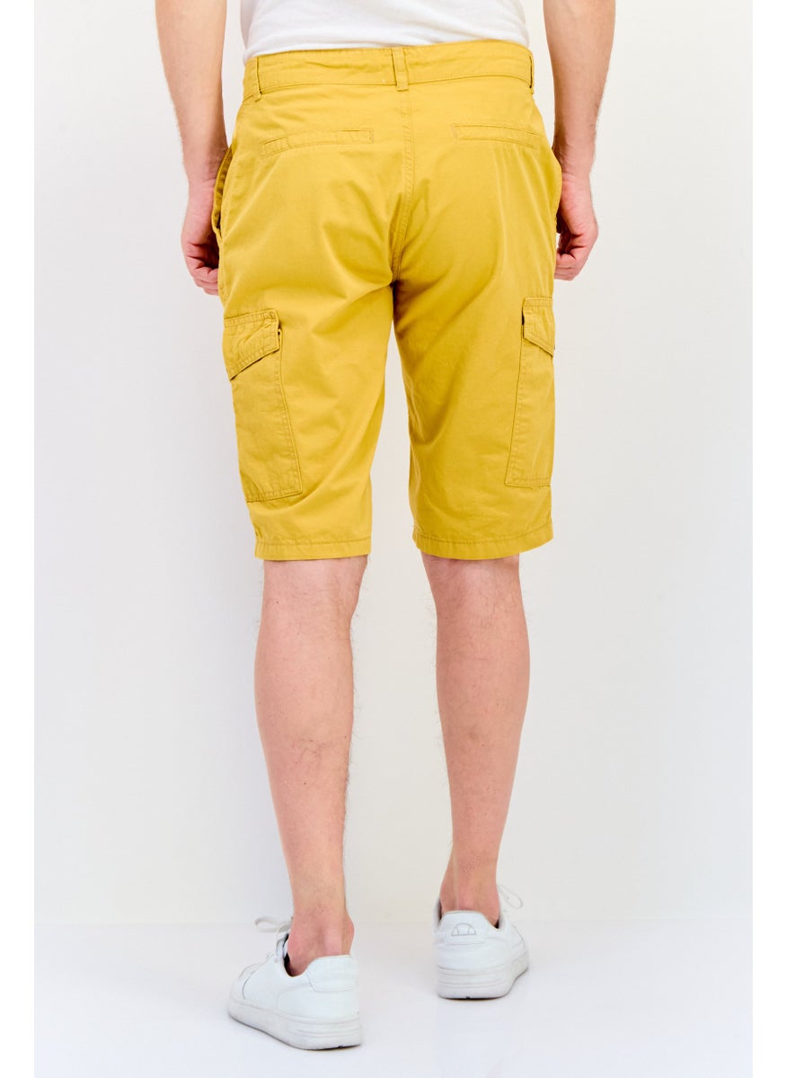 Men Solid Cargo Shorts, Mustard