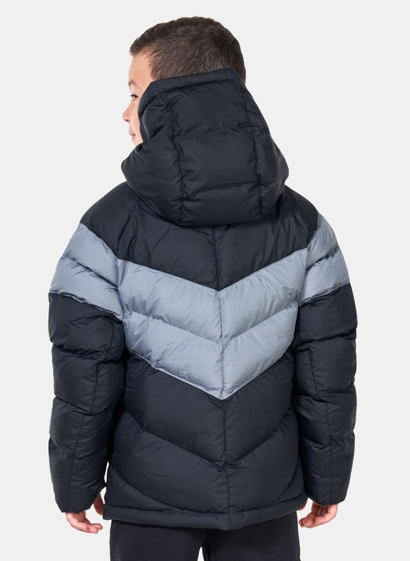 Kids' Sportswear Synthetic Fill Hooded Puffer Jacket (Older Kids)