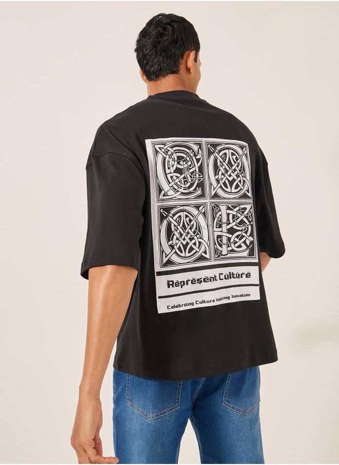 Graphic Print Round Neck Boxy Fit T-Shirt