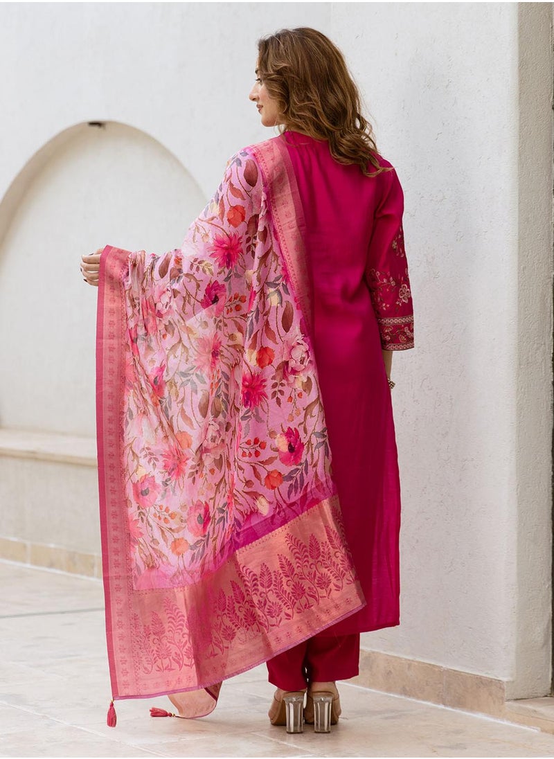 Women's Pink Modal Muslin Printed Tunic Full Length Casual Straight Fit Kurta Set