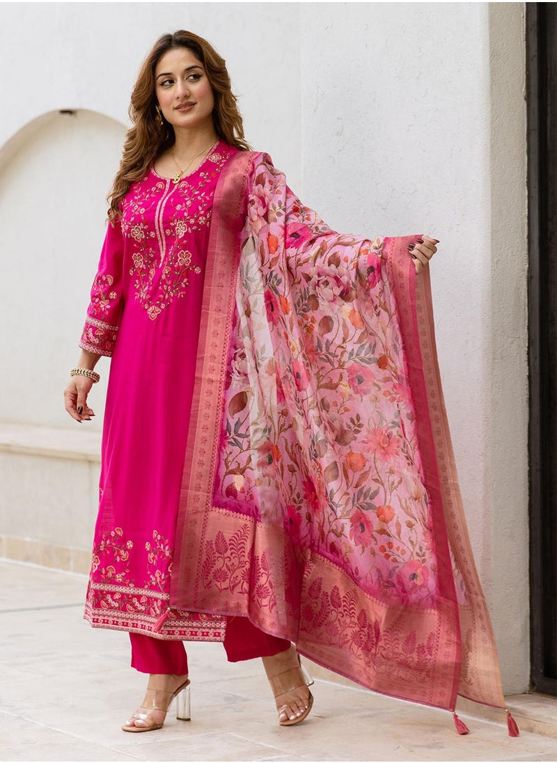 Women's Pink Modal Muslin Printed Tunic Full Length Casual Straight Fit Kurta Set