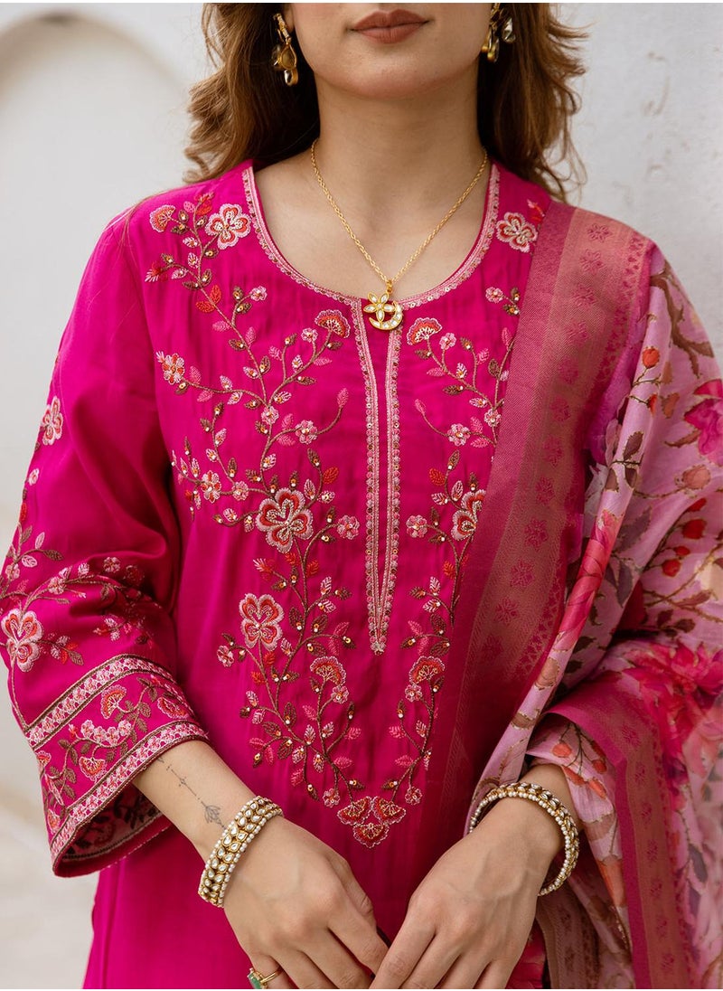 Women's Pink Modal Muslin Printed Tunic Full Length Casual Straight Fit Kurta Set