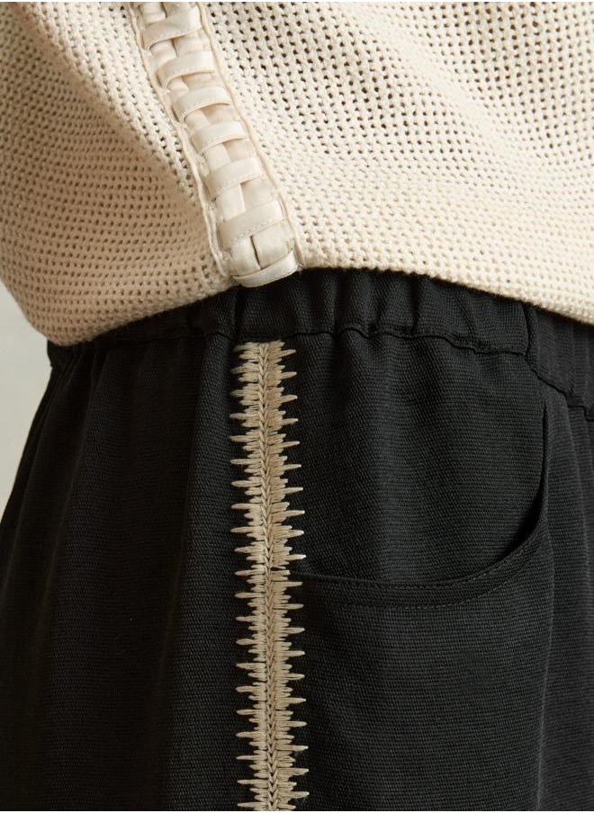 Crafted Wide Leg Trouser