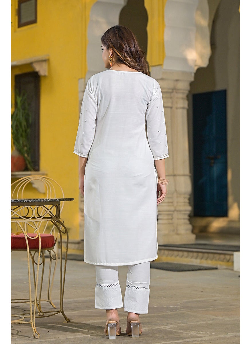 Pink Rayon Blend Solid Embroidered Straight Kurta Set