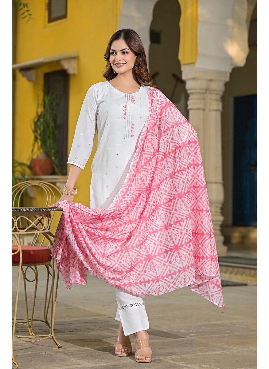 Pink Rayon Blend Solid Embroidered Straight Kurta Set