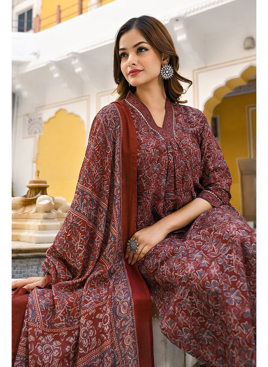 Maroon Rayon Blend Floral Printed Straight 3-Piece Kurta Set