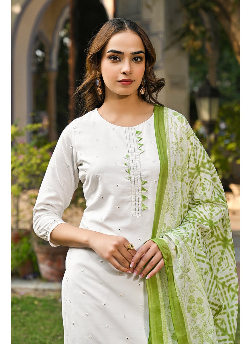 Green Rayon Blend Solid Embroidered Straight Kurta Set