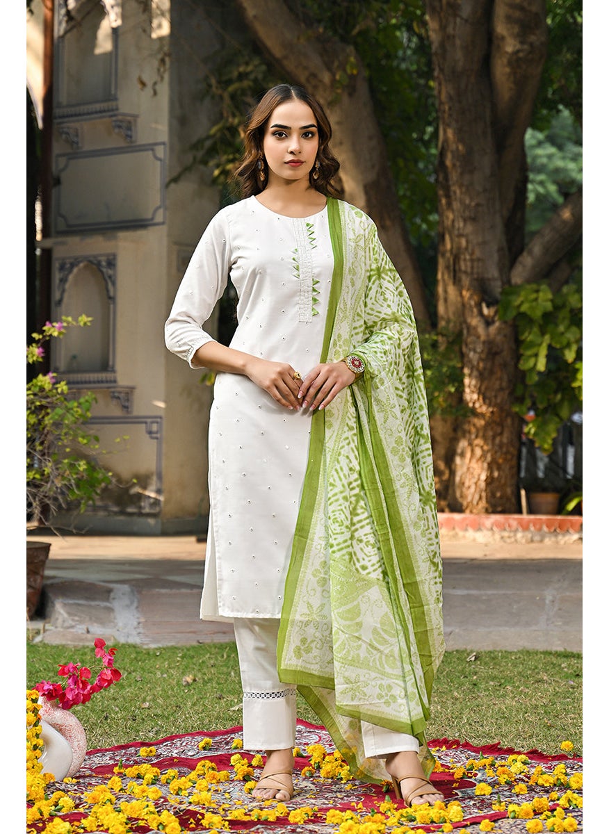Green Rayon Blend Solid Embroidered Straight Kurta Set