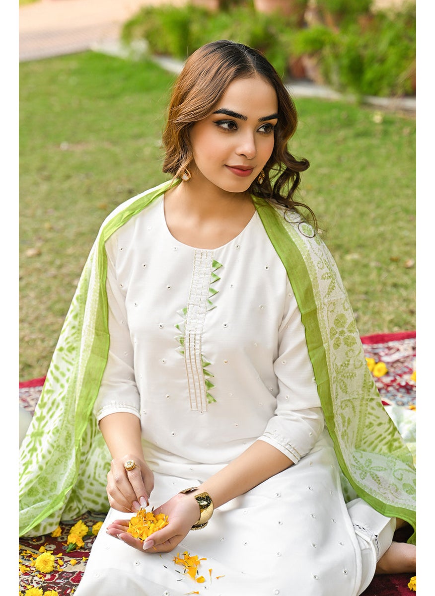 Green Rayon Blend Solid Embroidered Straight Kurta Set