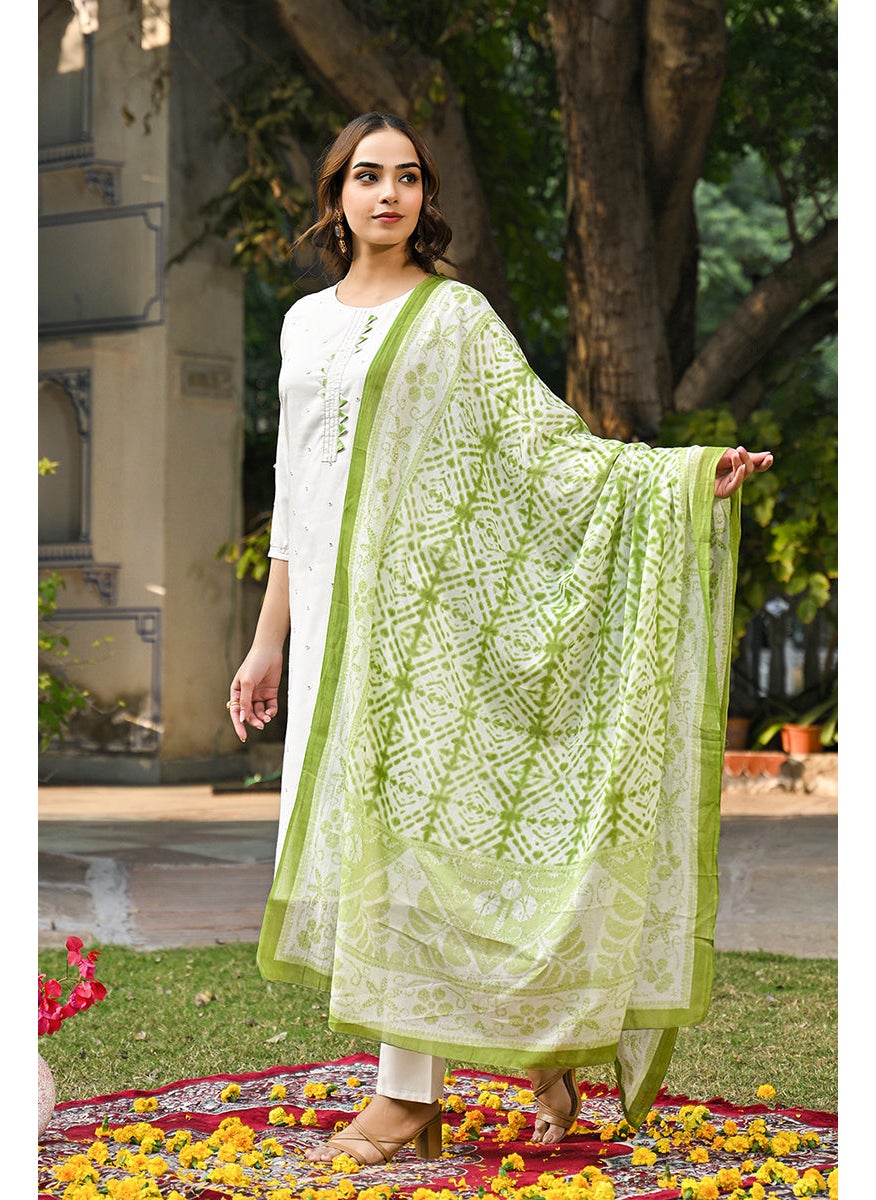 Green Rayon Blend Solid Embroidered Straight Kurta Set