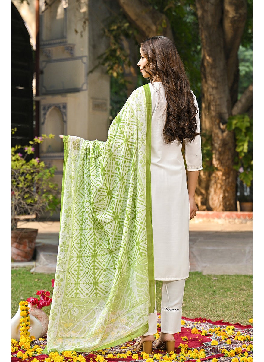 Green Rayon Blend Solid Embroidered Straight Kurta Set