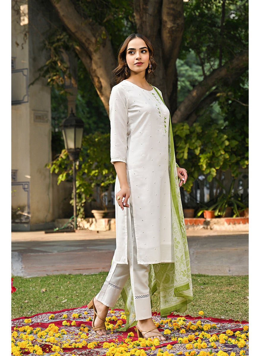 Green Rayon Blend Solid Embroidered Straight Kurta Set
