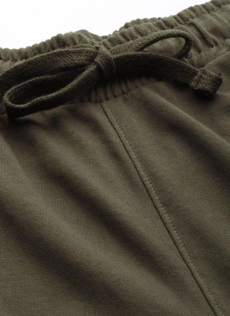 Men Slim Fit Solid Mid-Rise Stretchable Knitted Jogger Trousers