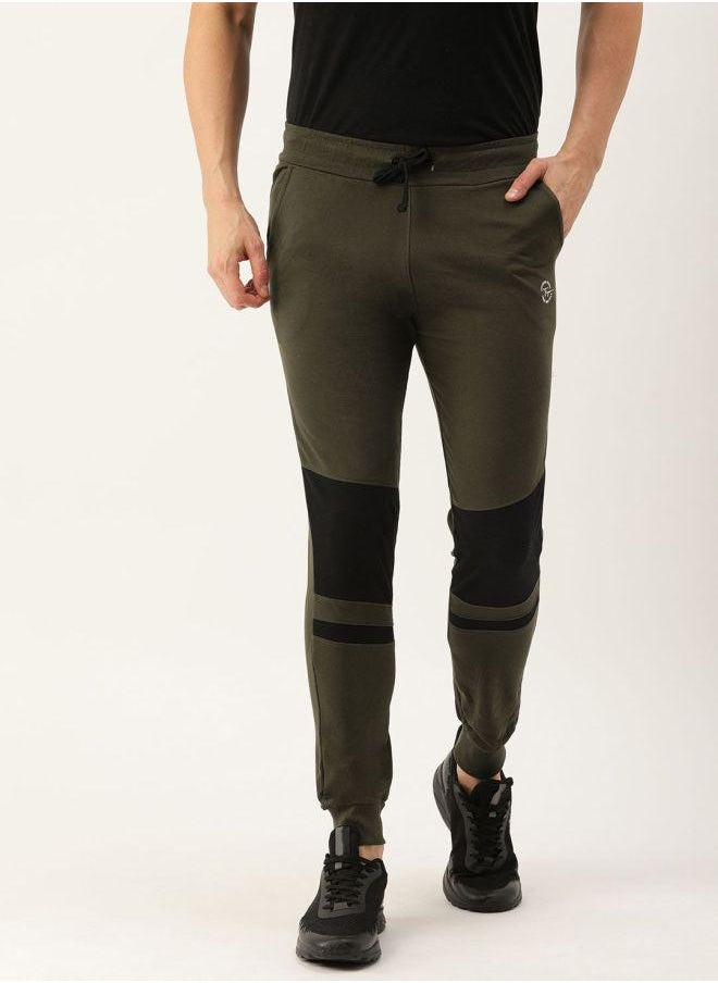 Men Slim Fit Solid Mid-Rise Stretchable Knitted Jogger Trousers