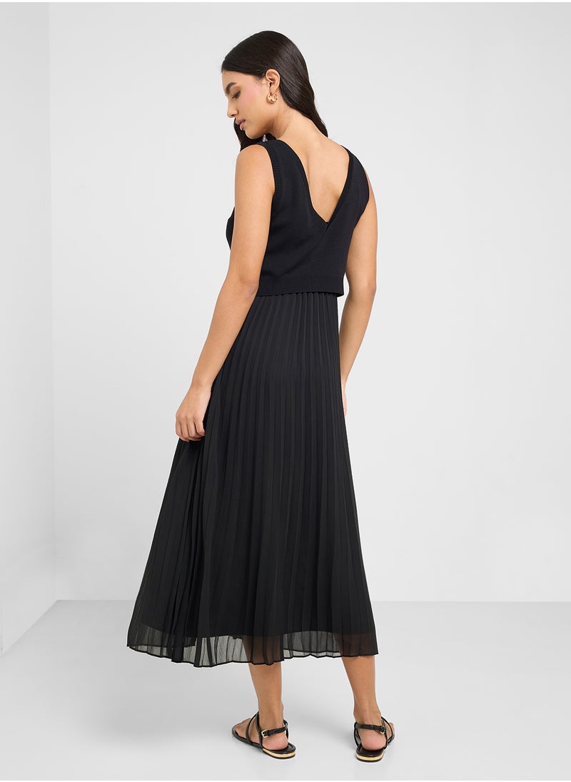 Larnahh 1 Pleated Cami Dress With Knitted Tank