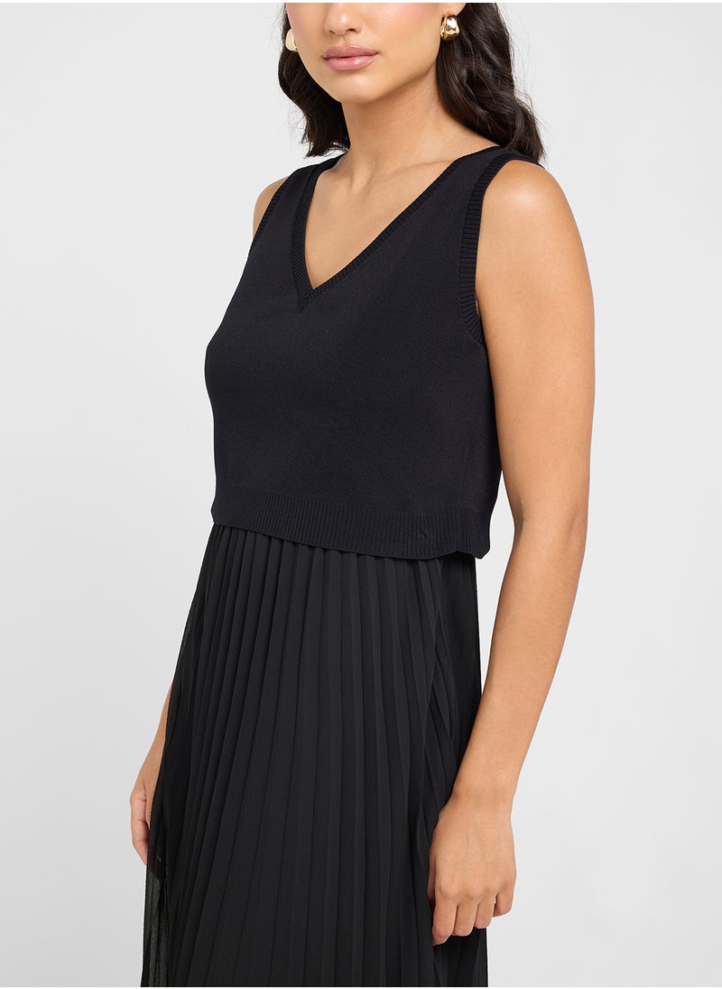 Larnahh 1 Pleated Cami Dress With Knitted Tank