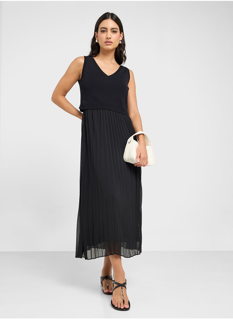Larnahh 1 Pleated Cami Dress With Knitted Tank