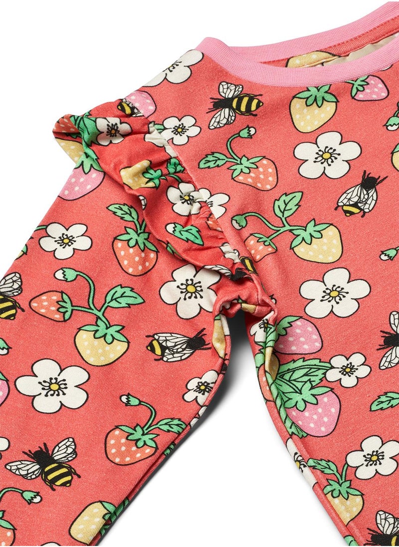 Long-sleeved top with strawberries