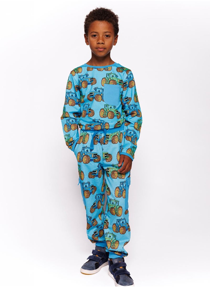Pants with tractors