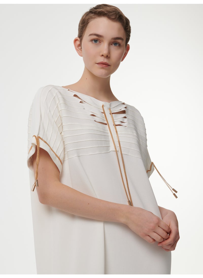 Cut-Out Neck Knit Kaftan