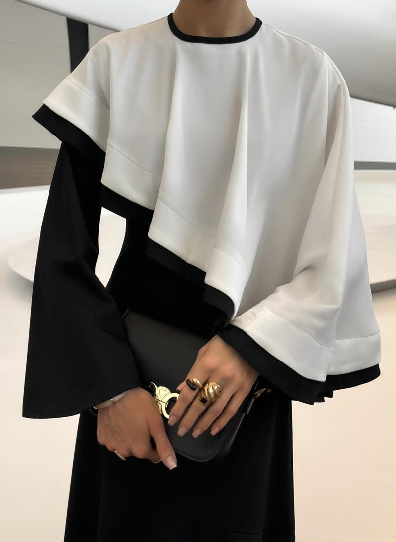 Maxi dress with contrasting cape