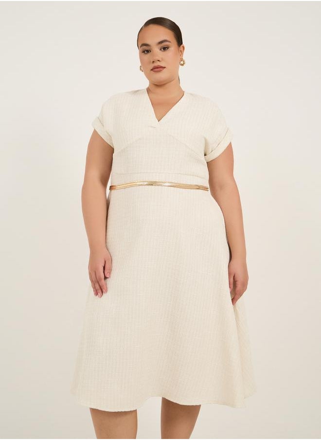 Plus Size Short Sleeves A-Line Midi Dress with Chain Belt