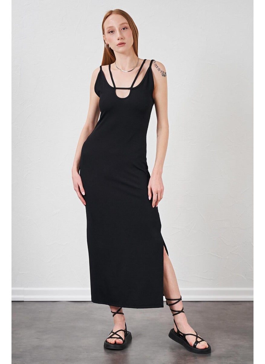 Women's Black Double Lined Wrinkled Fabric Dress